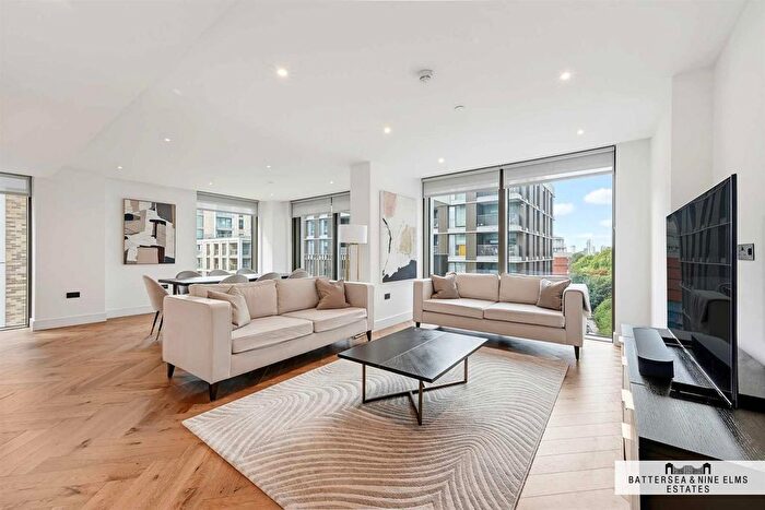 3 Bedroom Flat For Sale In Fitzroy House, Prince Of Wales Drive, SW11