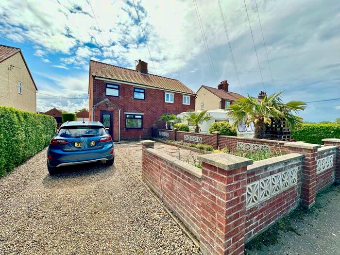 2 Bedroom Semi-Detached House For Sale In West End Terrace, Sea Palling, Norwich, NR12