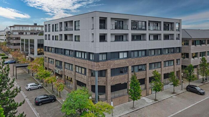 1 Bedroom Apartment To Rent In Silbury Boulevard, Milton Keynes, MK9