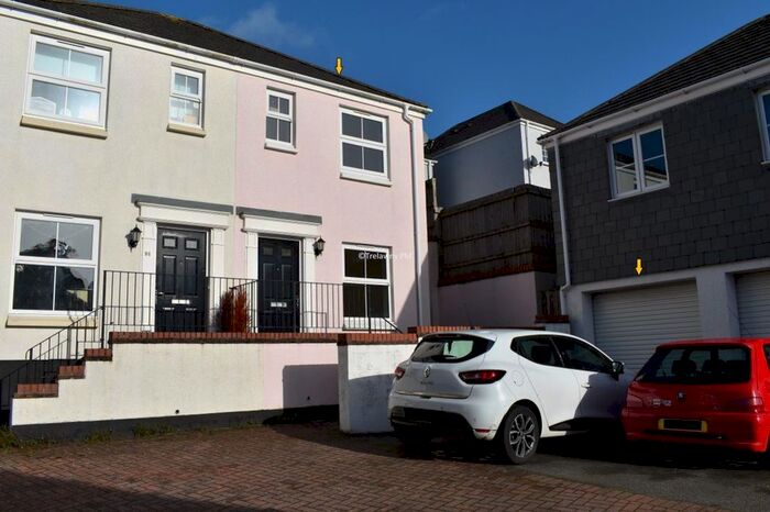 2 Bedroom Semi-Detached House To Rent In Round Ring Gardens, Penryn, TR10