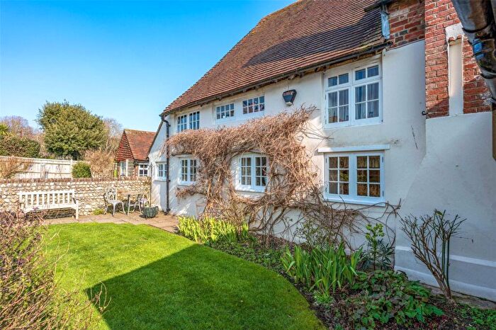 4 Bedroom Detached House To Rent In Church Lane, Ferring, Worthing, West Sussex, BN12