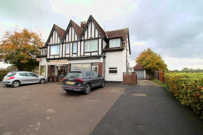 4 Bedroom Flat To Rent In Leeds Road, Bramhope, Leeds LS16