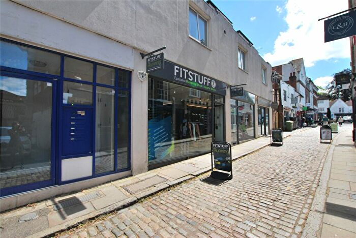 1 Bedroom Penthouse To Rent In Chapel Street, Guildford, Surrey, GU1