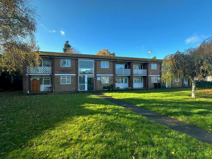 1 Bedroom Apartment To Rent In Warwick Grove, Solihull, B92