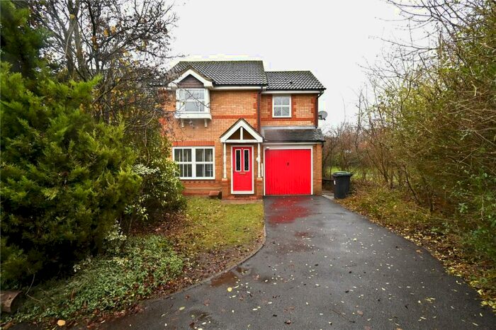 3 Bedroom Semi-Detached House To Rent In Redwing Road, Basingstoke, Hampshire, RG22