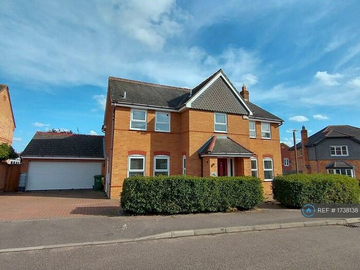 5 Bedroom Detached House To Rent In Roeburn Crescent, Emerson Valley, Milton Keynes, MK4