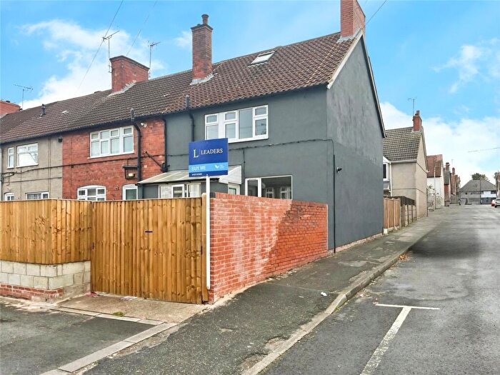 3 Bedroom End Of Terrace House For Sale In Fourth Avenue, Forest Town, Mansfield, NG19