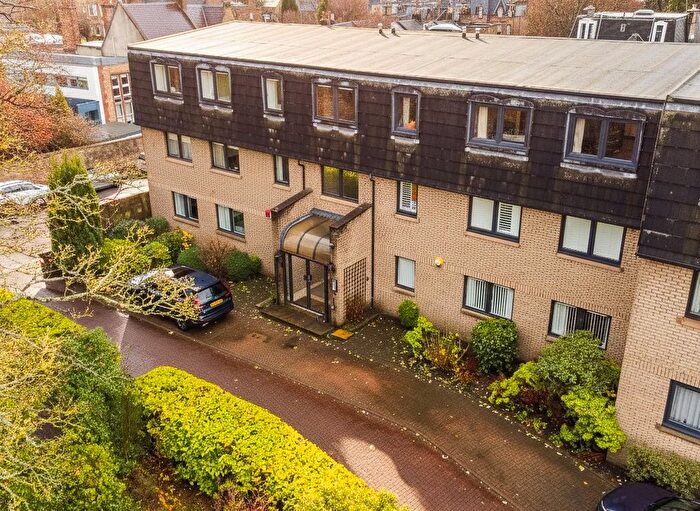 3 Bedroom Flat For Sale In Murrayfield Road, Edinburgh, EH12