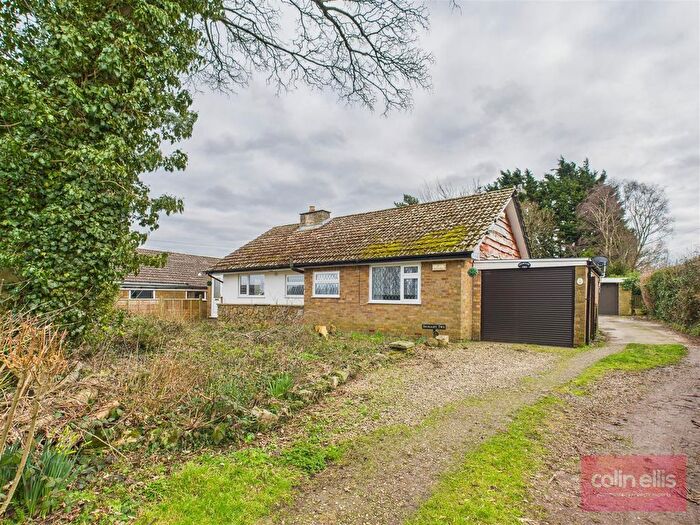 3 Bedroom Detached Bungalow For Sale In Limestone Road, Burniston, Scarborough, YO13