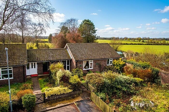 2 Bedroom Semi Detached Bungalow For Sale In Highfield Road, Drayton, Norwich, NR8