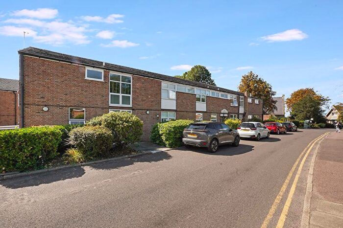 1 Bedroom Retirement Property For Sale In Theaker House, Gorringe Avenue, Southdowns Retirement Village, South Darenth, DA4