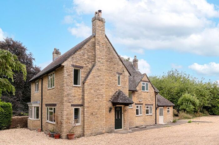 3 Bedroom Detached House To Rent In Half Acre, Steeple Aston, OX25