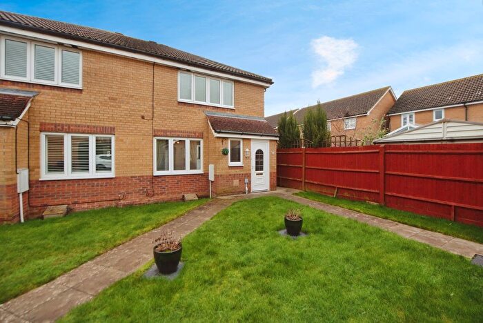 3 Bedroom Semi Detached House For Sale In Bryson Close, Lee-On-The-Solent, Hampshire, PO13
