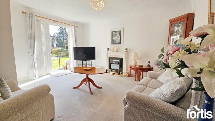 1 Bedroom Apartment For Sale In St. Fagans Road, Mclay Court St. Fagans Road, CF5