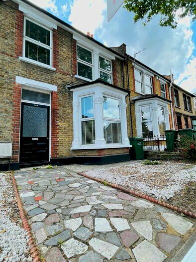 4 Bedroom Terraced House To Rent In Mcleod Road, London, SE2