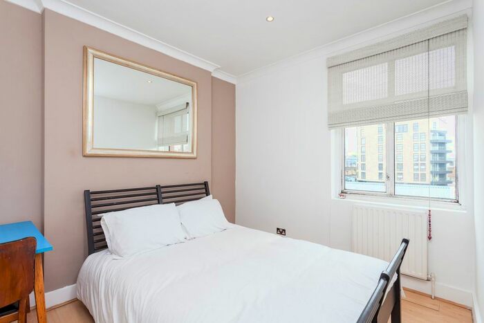 2 Bedroom Flat To Rent In Hackney Road, London, E2