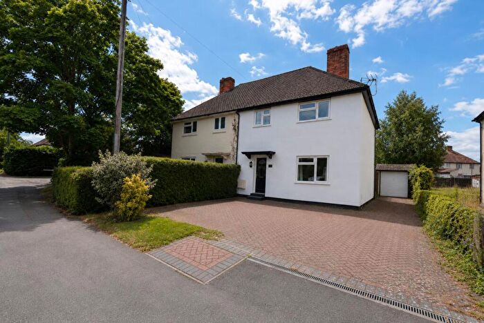 3 Bedroom Semi-Detached House For Sale In Gudge Heath Lane, Fareham, PO15