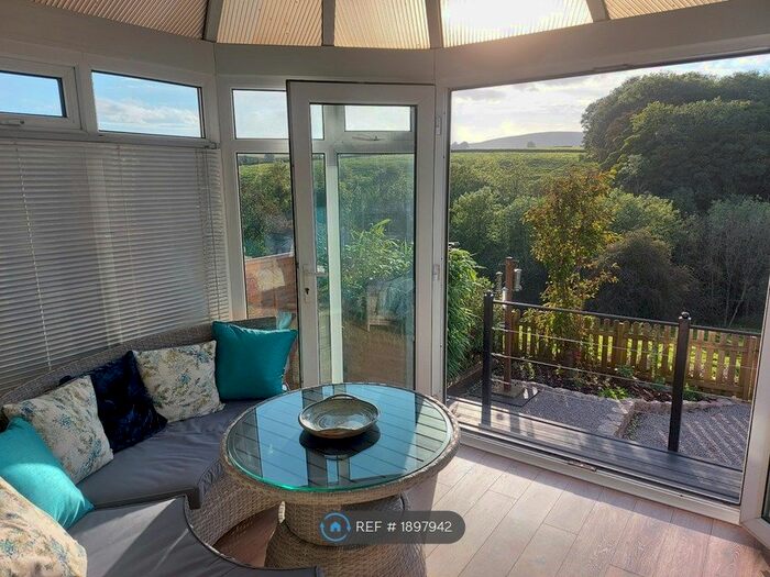 2 Bedroom Semi-Detached House To Rent In Lee Dale, Buxton, SK17