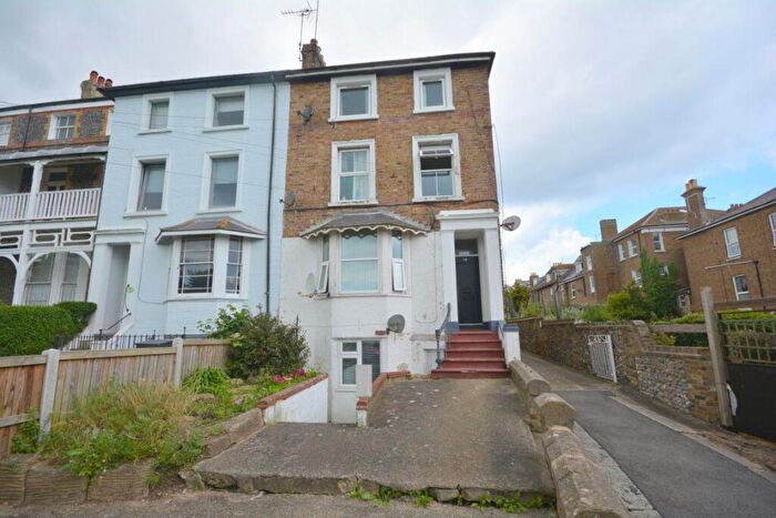 1 Bedroom Flat To Rent In Ramsgate Road, Broadstairs, CT10