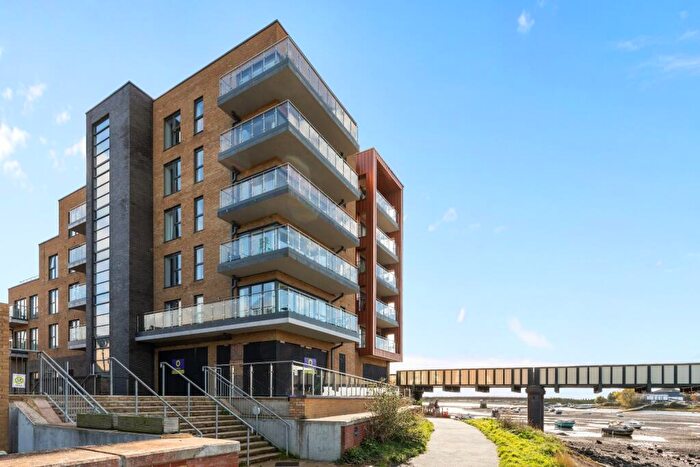 2 Bedroom Apartment For Sale In Ringed Plover Apartments, Salt Marsh Road, Shoreham-By-Sea, BN43