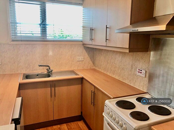 1 Bedroom Flat To Rent In Dragon Road, Harrogate, HG1