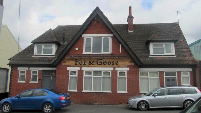 2 Bedroom Flat To Rent In Greets Green Road, West Bromwich, B70