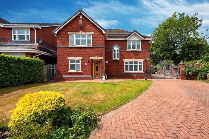 4 Bedroom Detached House For Sale In Ivy Close, Burscough, L40