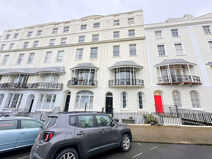1 Bedroom Flat To Rent In Wellington Square, Hastings, TN34