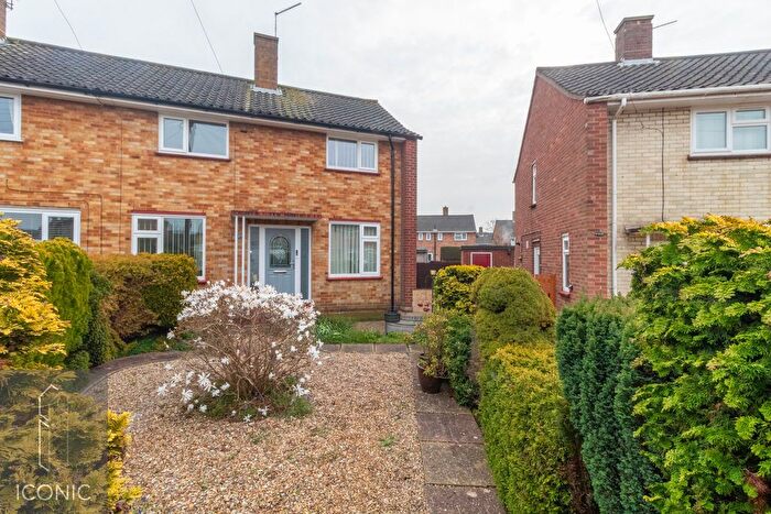 3 Bedroom Semi Detached House To Rent In Purland Road, Norwich, NR7