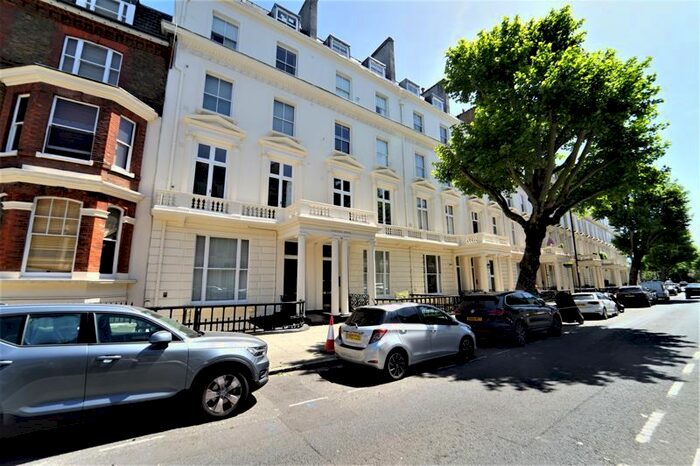 1 Bedroom Flat To Rent In Warrington Crescent, London, W9