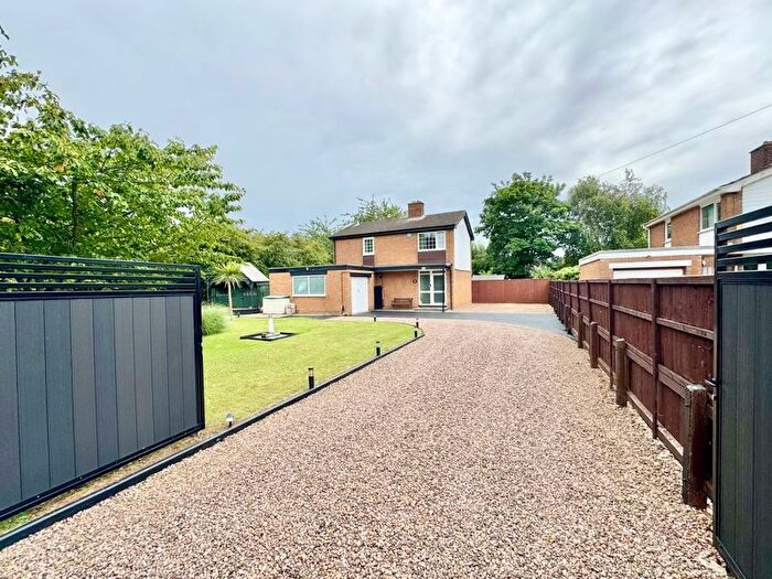 3 Bedroom Detached House For Sale In Fire Beacon Lane, Covenham St Bartholomew, LN11