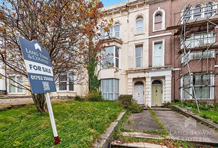 2 Bedroom Flat For Sale In Woodland Terrace, Greenbank Road, Plymouth, PL4