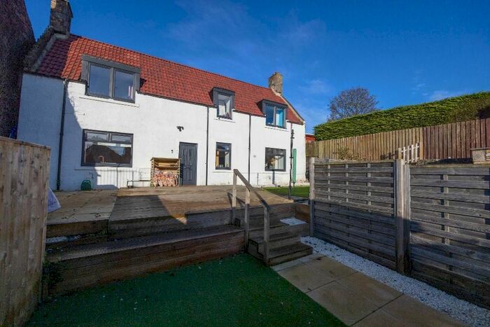 3 Bedroom Detached House For Sale In Cupar Road, Auchtermuchty, KY14