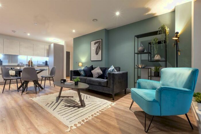 2 Bedroom Flat To Rent In Herschel Street, SL1