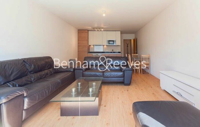1 Bedroom Flat To Rent In Beaufort Park, Colindale, NW9