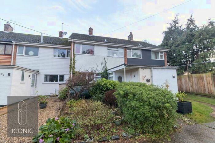 3 Bedroom Terraced House For Sale In The Street, Felthorpe, Norwich, NR10