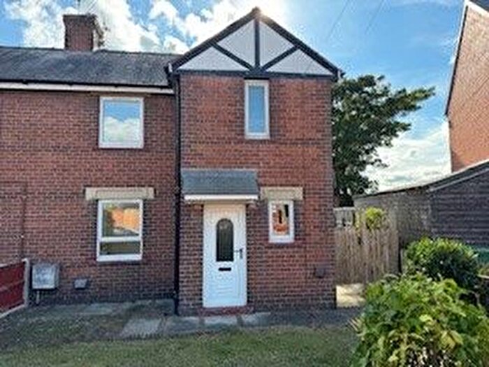 2 Bedroom Semi-Detached House To Rent In Bryn Place, Wrexham, LL12