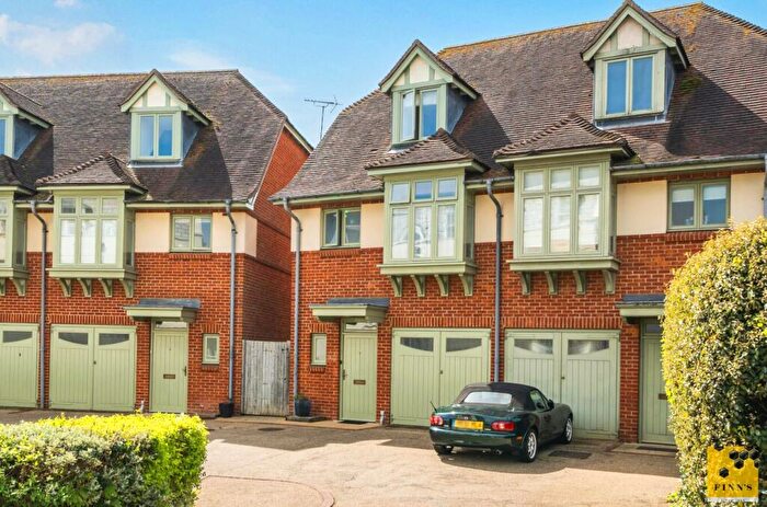 3 Bedroom Semi Detached House For Sale In Westerly Mews, St Dunstan's, Canterbury, CT2