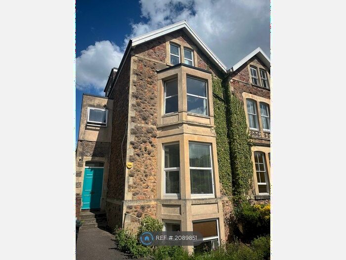 2 Bedroom Flat To Rent In Elliston Road, Bristol, BS6