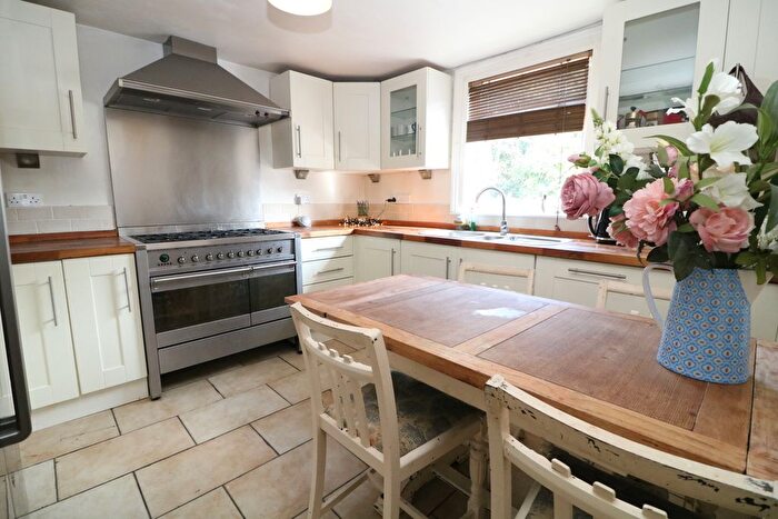4 Bedroom Semi-Detached House To Rent In Falkland Road, Dorking, RH4