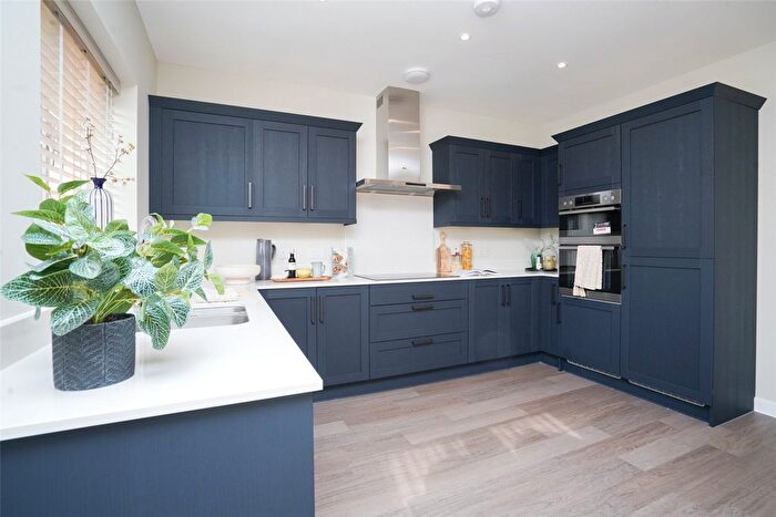 4 Bedroom Detached House For Sale In Bourton Gardens, Kingshurst Drive, Badsey, Worcestershire, WR11