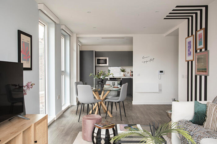 2 Bedroom Apartment For Sale In William Sutton Building, Old Mill Street, Manchester, M4