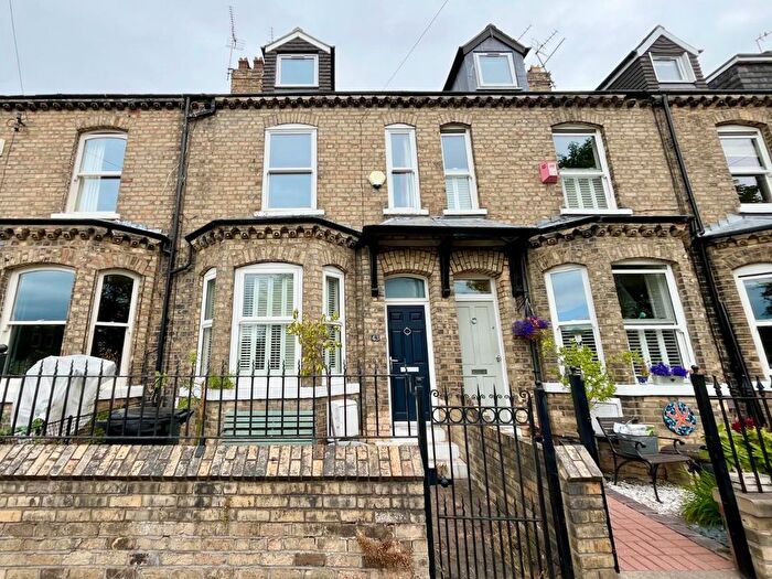 3 Bedroom Terraced House To Rent In Albemarle Road, York, YO23