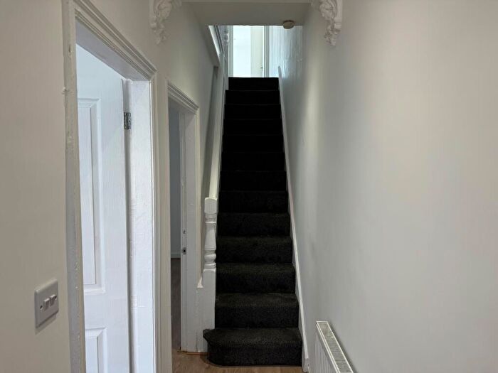 3 Bedroom Terraced House To Rent In Hawthorne Road, L20