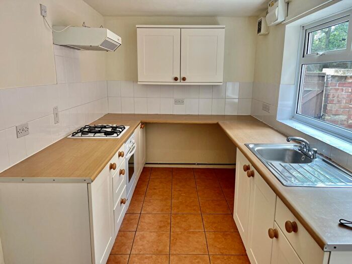 2 Bedroom House To Rent In Frampton Place, Boston, PE21