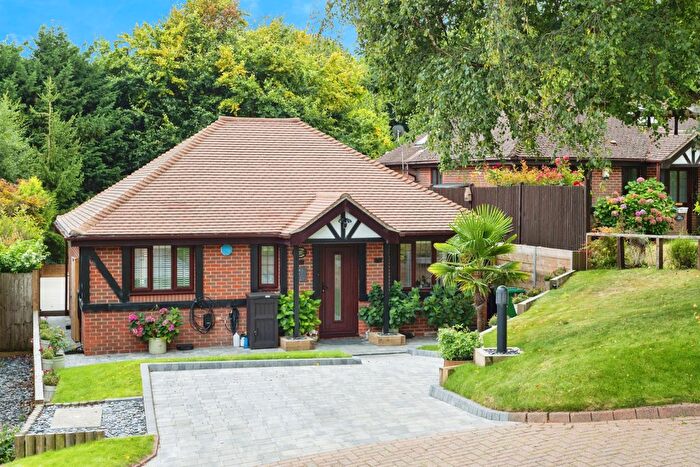 3 Bedroom Detached House For Sale In Oak Lane, Sevenoaks, TN13