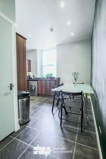 1 Bedroom Flat To Rent In Station Road, Loanhead, EH20