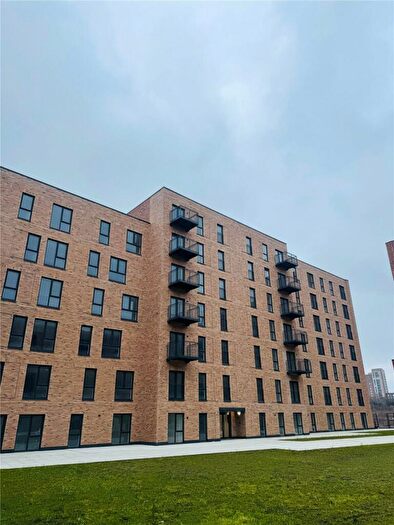 2 Bedroom Flat To Rent In Ordsall Lane, Salford, Greater Manchester, M5