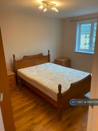 2 Bedroom Flat To Rent In Hermitage Close, Abbey Wood, SE2