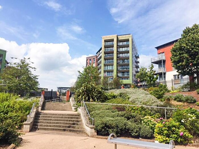 2 Bedroom Duplex To Rent In Langley Walk, Birmingham, B15